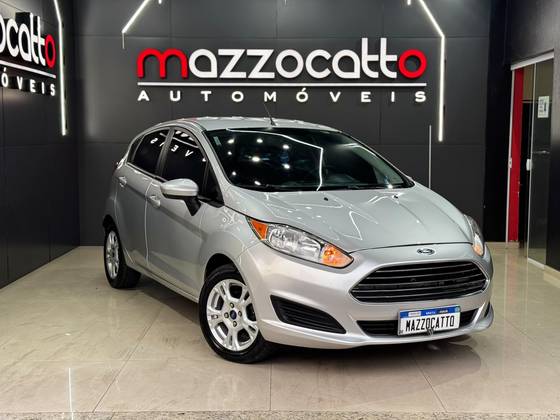FORD FIESTA 1.5 SE HATCH 16V FLEX 4P MANUAL FORD FIESTA 1.5 SE HATCH 16V FLEX 4P MANUAL